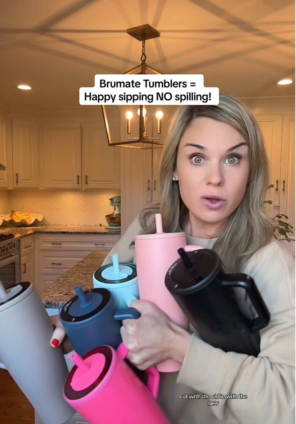 No more leaking everywhere with the  LEAKPROOF 40oz Brumate Tumblers!  @BrüMate #40oztumbler ##40oztumblerwithhandle #leakprooftumbler #leakproofcup #leakproof #brumate #brumatetumbler #creatorsearchinsights #Newyearnewaura #Tiktokshopholidayhaul #spotlightfinds  #christmasgifts #christmasgiftideas #christmaspresentideas #christmaspresent