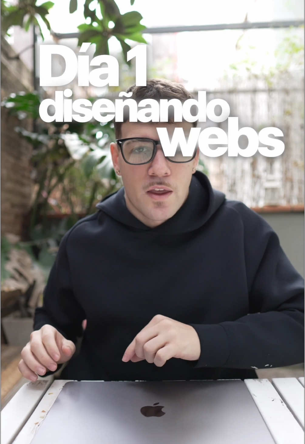 Día 1 diseñando webs únicas ✌🏼 #landingpage #emprendedor #diseñoweb #webdesigner #negociosonline #ecommerce 