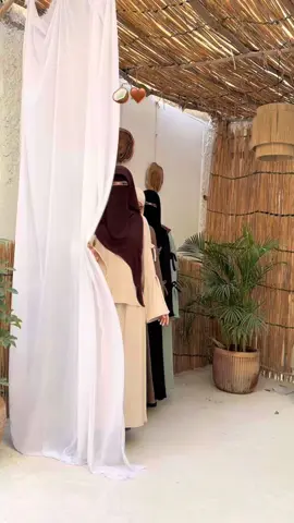 السوت من @shima_hejap_1 😍♥️ @shima_hejap_1  سوت شيك، عمليه ، فضفاضه ،تاخد عشره من عشره😍♥️