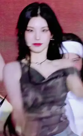 #yejiitzy #yeji #yejiedit #yejifancam 