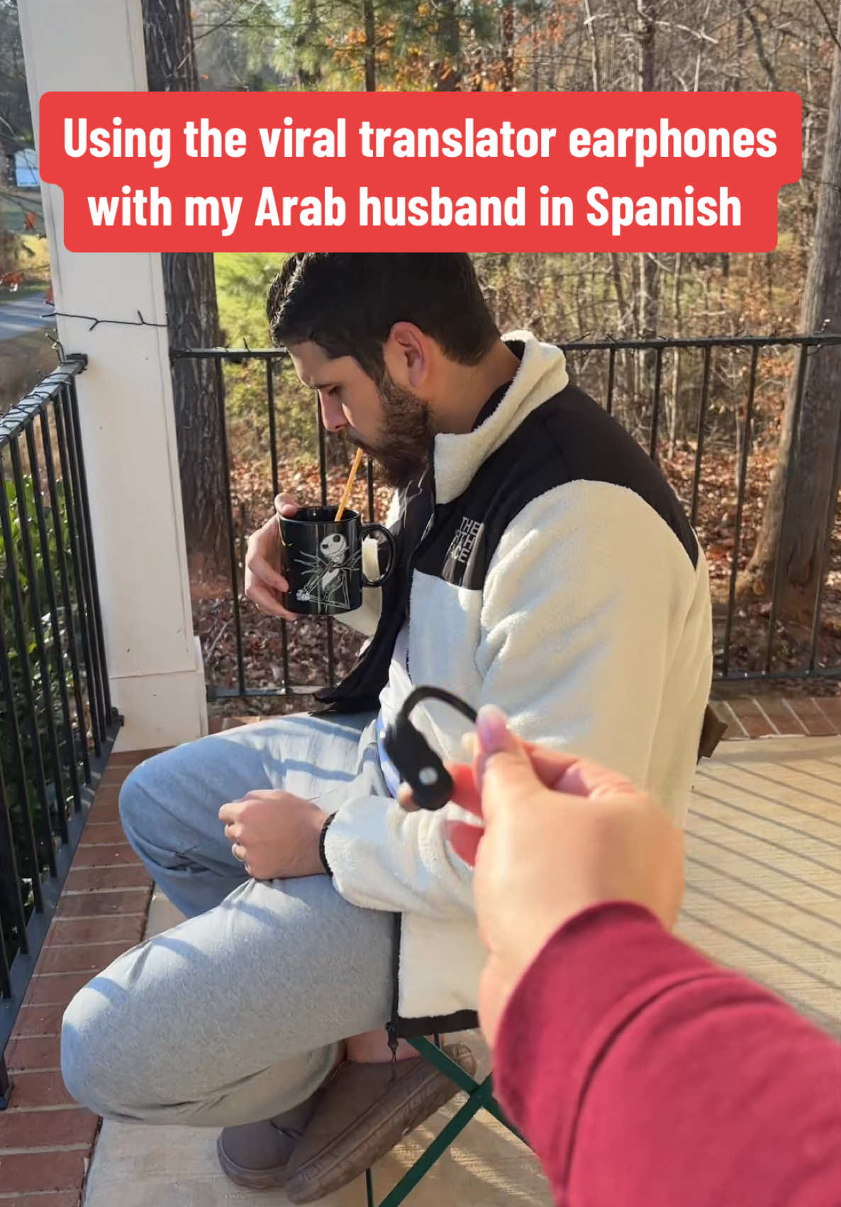 My arab husband hates going to my family house because they all speak spanish but now this is a game changer #ttsfashionfinds #headphonesvelingon #earbudswireless #bestphoneaccessories #MINISO #MS162 #headphonesbluetooth #overearheadphones #headphonestranslator #translatorearbuds 