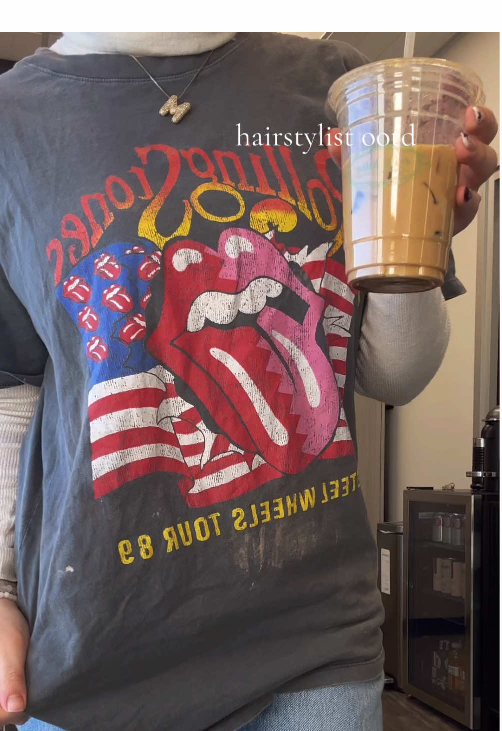 friday ootd as a 21 year old hairstylist 🪽🖤 #OOTD #hairstylistootd  #hairstylistoutfits #ourfitideas #outfitoftheday #outfitinspo 