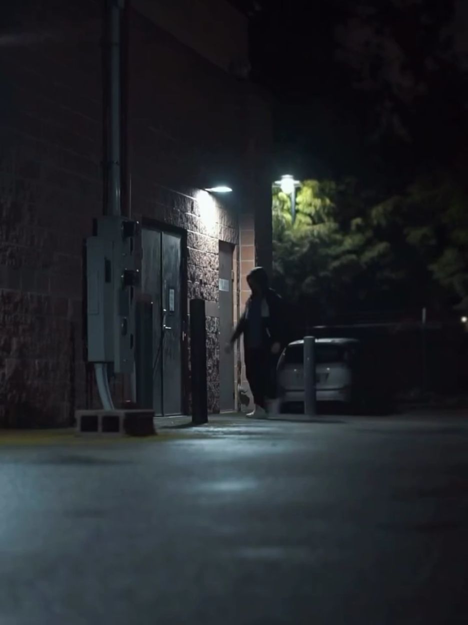 الشخصية الجديدة لعام 2025 #watch #look #vu #2025 #newtrend #newyear #fyp 