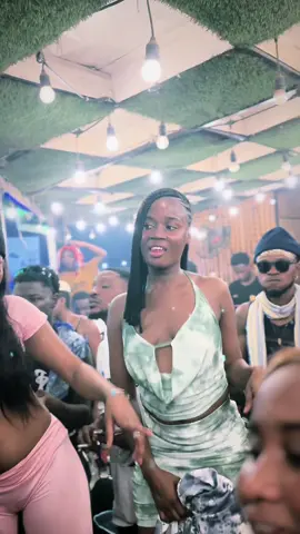 Weekend at Reemas Lounge,Achimota Kingsby Roundabout. #temahyper #temahypernightlife #temahyperparties #reemaslounge #achimota #accra #accraghana 