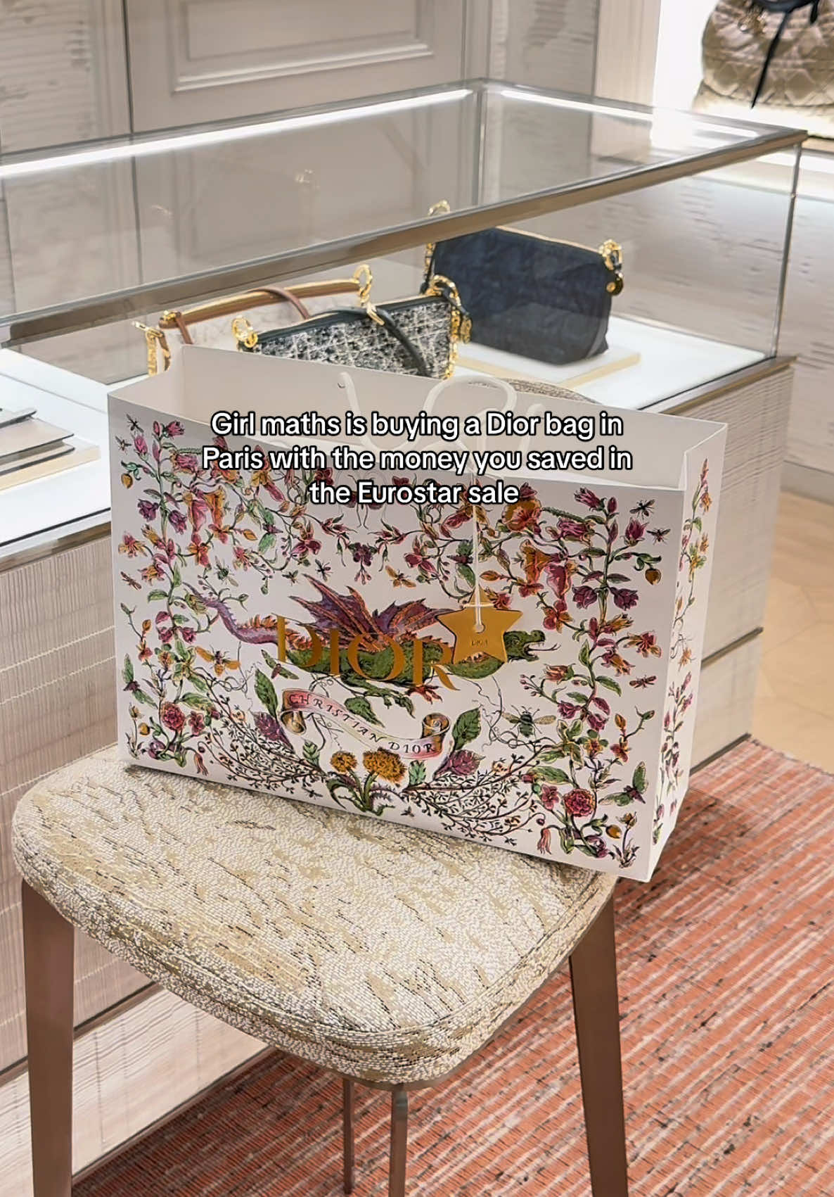 Paris vlog and my experience at the Dior flagship coming soon ✨ #paris #dior #ladydior #christiandior #girlmaths #girltok #handbag #designer #luxury #girlmath #shopping 