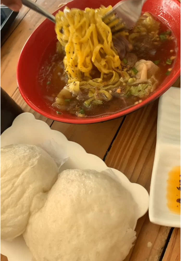 bukas na lang ulit magddiet ang tao na ito! 😅 Kain ho tayooo! #eatwithmima #FoodLover #FoodTok #fyp 