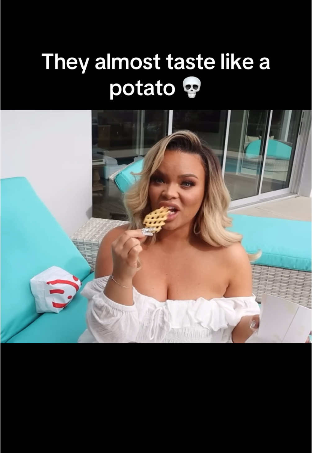Ultimate troll @trishapaytas #trishapaytas #trishlikefish88 #trishapayatas #trishapaytasmeme #trishapaytasmemes #justtrish #justtrishpodcast #troll #internettroll #trolling #chicfila #frenchfries #frenchfry #wafflefries #fastfood #potato #potatoes 