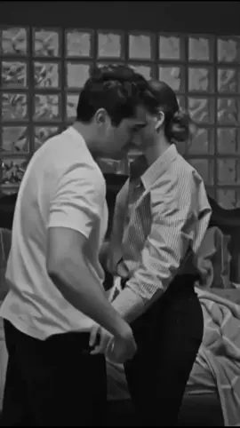 انغام _ سانده عليك  #وجع_مگتوم💔😔  #وجع💔🦂  #وجع_قلب🤐💔ツ  #ستوريهات_حزينه  #CapCut  #الشعب_الصيني_ماله_حل😂😂  iniesta 💜👌