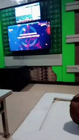 Kangen Karoke Ning Ratu🙊🙈 #Tiktok_Viral💛💛💛 #fyp_viral💛💛💛 #indramayupride🏴‍☠️ #Tkw_Taiwan🇹🇼🇹🇼🇹🇼 #Tarling_Indramayu_Cirebon🇲🇨🇲🇨🇲🇨 #Bye_Wartiyem_Gemoy 