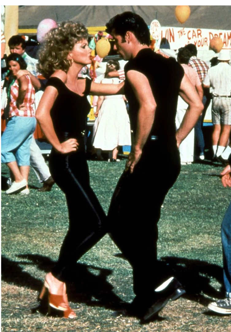 imagina nunca ter assistido esse filme? um grande pesadelo 🥺 #greasemovie #olivianewtonjohn #jhontravolta #anos70 #tipografia #fyp 
