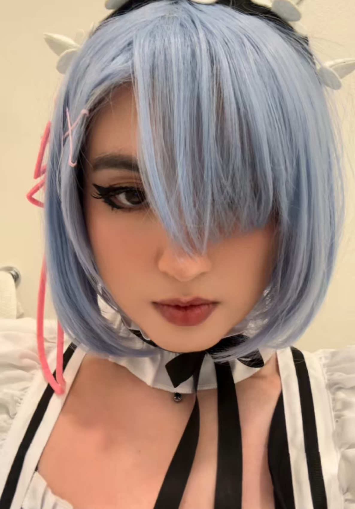 Serving <3  #rem #remcosplay #rezero #rezerocosplay #cosplay #lipsync #makeup #fyp #fypシ 