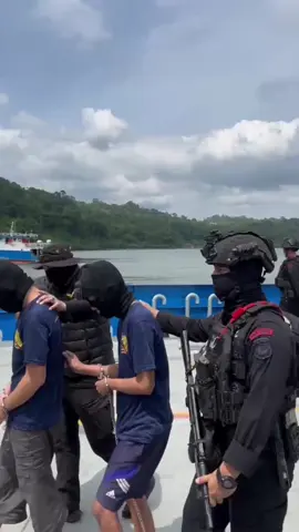 High risk #nusakambangan #brimobuntukindonesia #highrisk #tahanan #fyp 