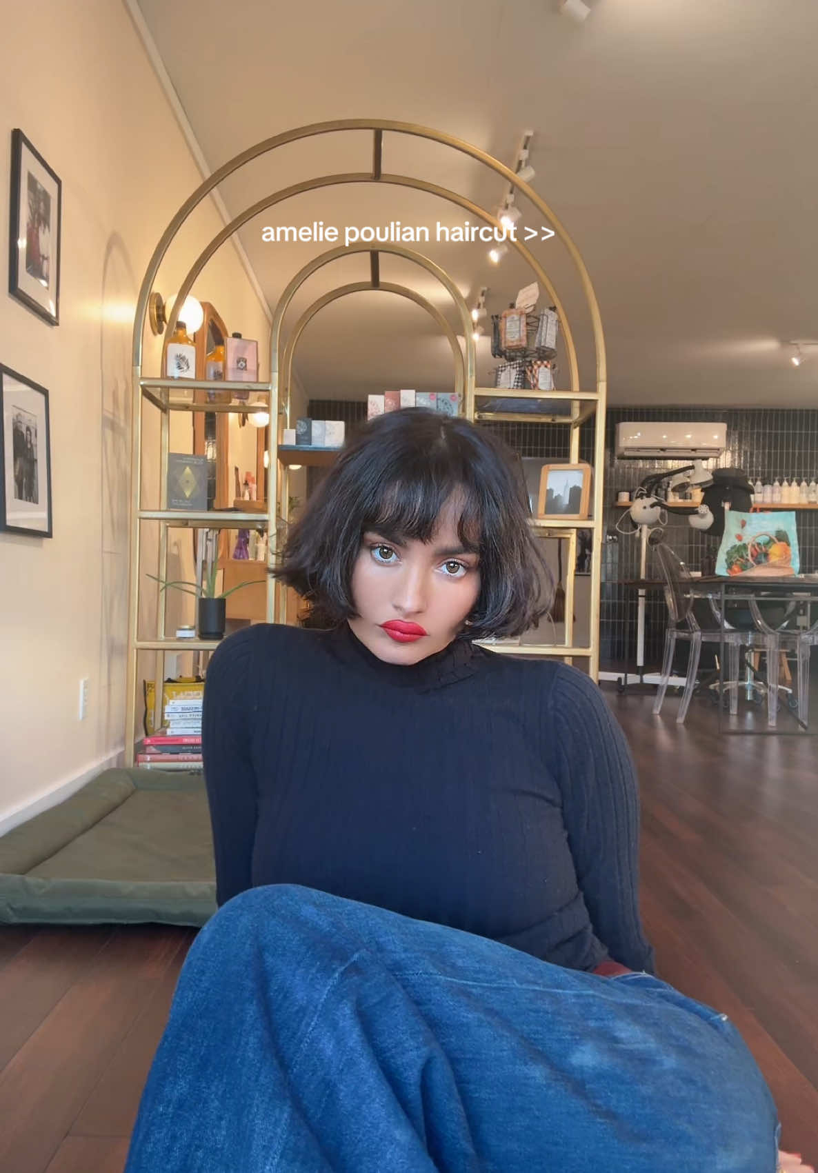fresh cut and color by my loves @Amelia Trammell and @Aliegh Shields at Sister Collective in Nashville 🌹 #french #bob #haircut #shorthair 
