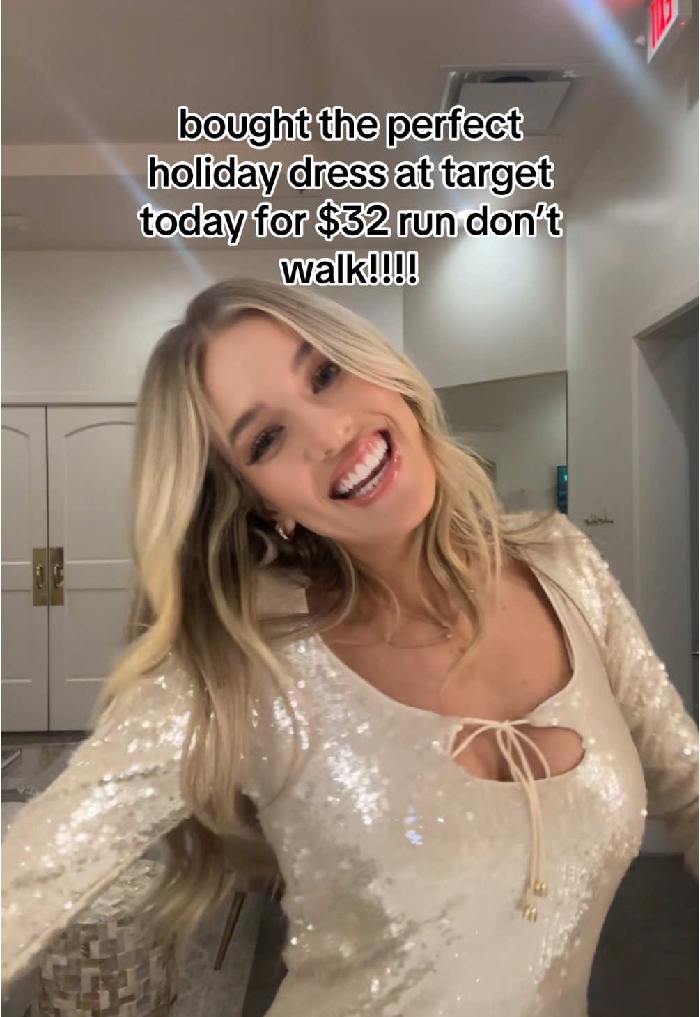 its giving frosted tinsel ice queen christmas cookie ❄️🤍✨🥂