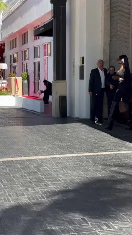 Out there being Sexy out of my Will 😜 because i’m that girl 😎