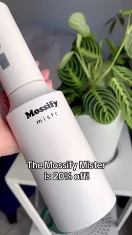 Save up to 25% om select care and accessories this weekend only! Shop now at the link in bio! #houseplants #blackfriday #flashsale #sale #mossify #mister #houseplants #plantcare #plantcaretips 