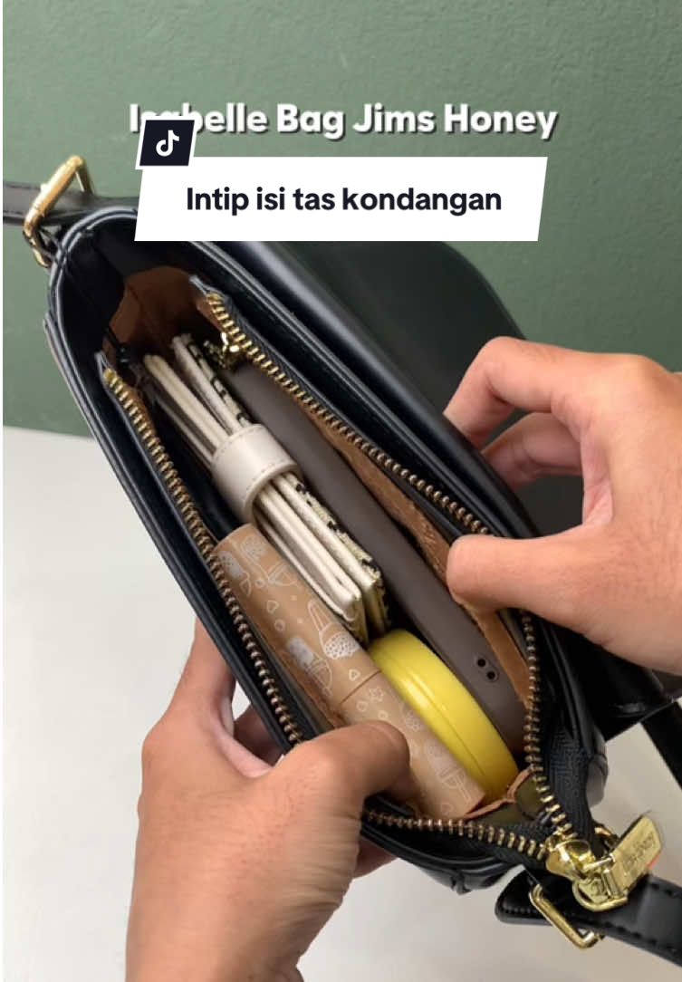 Apa aja yang aku bawa kondangan pakai Isabelle Bag Jims Honey✨  #isabellebagjimshoney  #Jimshoneysurabayastore  #PromoGuncang1111 #WIBGajian #BeliLokal -orv