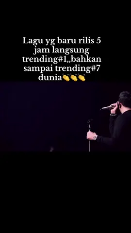 Kang denny pernah bilang”CINTAI AKU KARNA KARYAKU,,JANGAN KEHIDUPANKU”👍👍#kalihwelasku #trendingvideo #trendingsong #lagujawa #konser #seniman #artis #musisi #dcmusic #dcproduction #hiburan #masukberanda #fyppppppppppppppppppppppp 