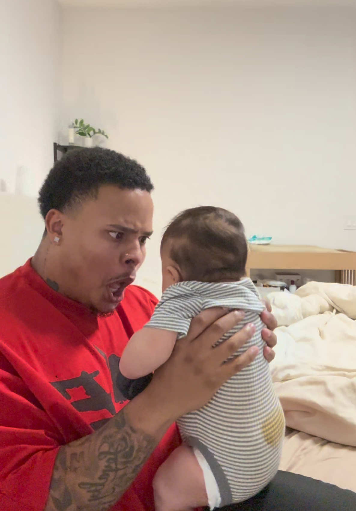 NAHHHH HE DIDNT HAVE TO DO ME LIKE THAT 😭😭😭 #larobenz #babyzaza #babiesoftiktok 