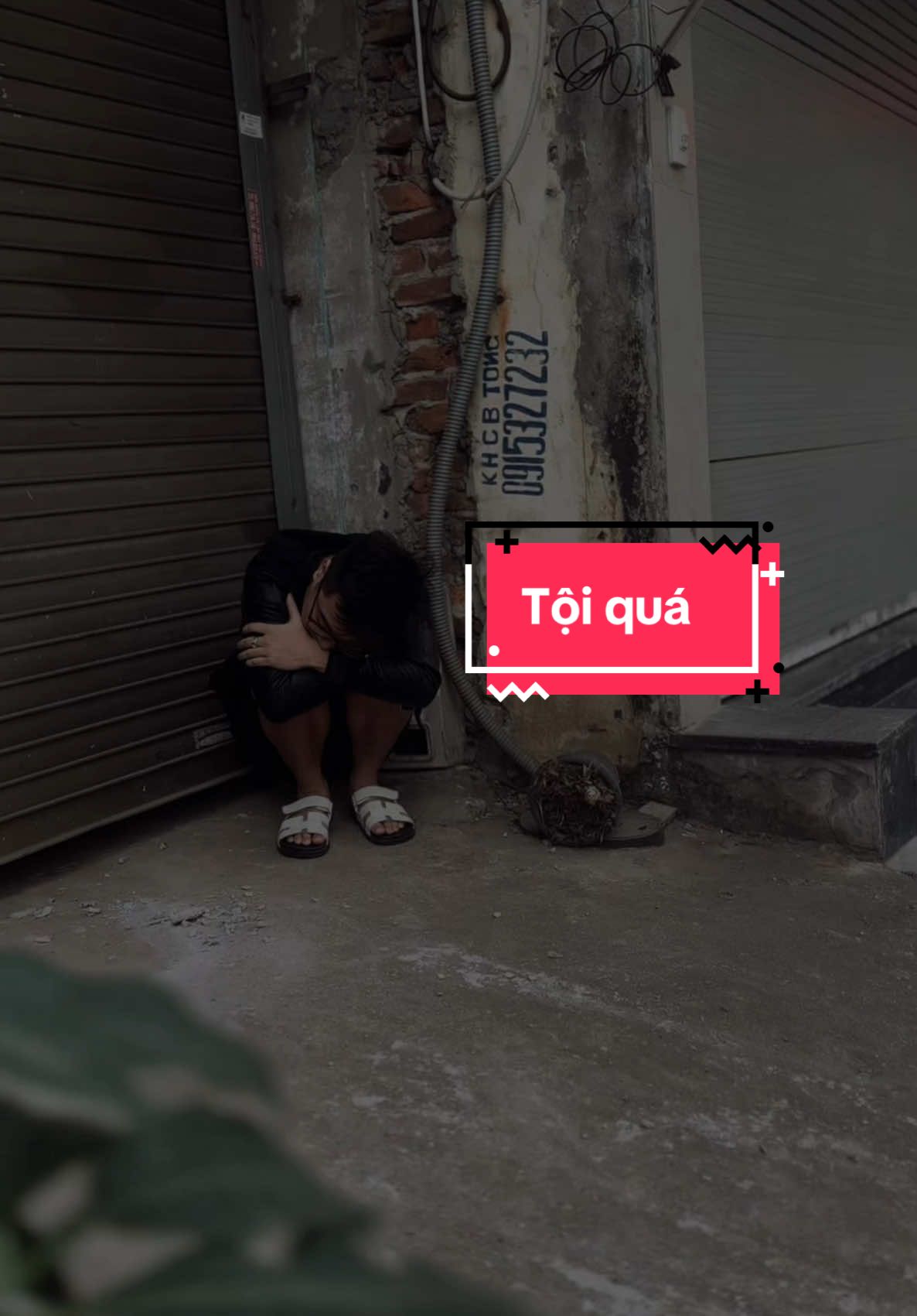 Cậu ý ngồi ở đây máy ngày rồi