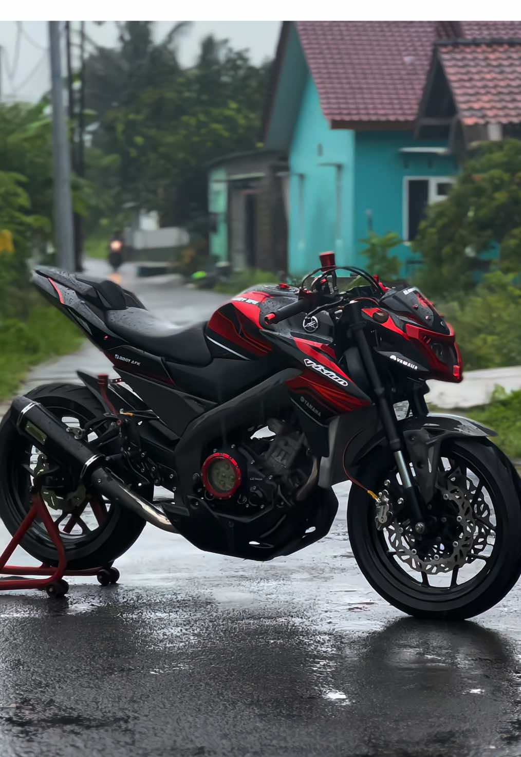 Winter vibes Cinematik #vixionbboy  #vixionminimalis #vixion150 #danapelajar #fypシ゚ #vixionmodifikasi #JelajahLiburan #vixiongank #vixionroadrace 