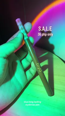 36 pesos na lang siya guys, buy now!🌸❤️ #eyebrowpen #eyebrowpencil #buynow #fyp #fypage #foryou #trending #eyebrows #digitalmarketing #biya 