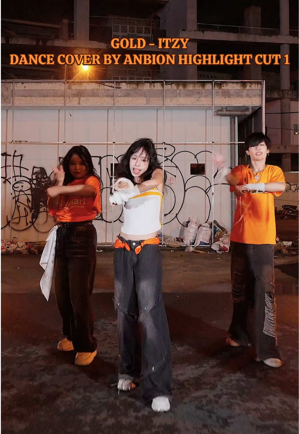 GOLD - ITZY | Dance cover by Anbion Dance Team out now on youtube. Check out ngay thoaiii!! 👑 #dance #gold #itzy 