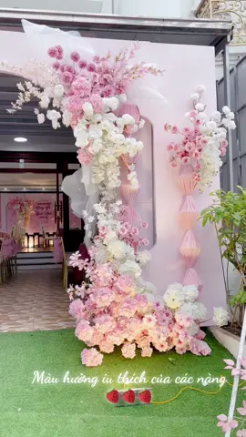 Màu hương iu thích của các nàng dâu #toanphuongwedding #decortieccuoihalong ##nharapdep #vairal 