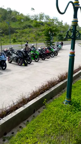 JAMNAS Ninja ZX25 di rest area swanayasa 👏👏👏