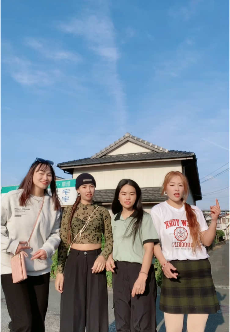 Amsterdam ma😊#foryoupage #fypシ #fyp #tiktoknepal @Gurung @🦭 @Asosmi Tamang 