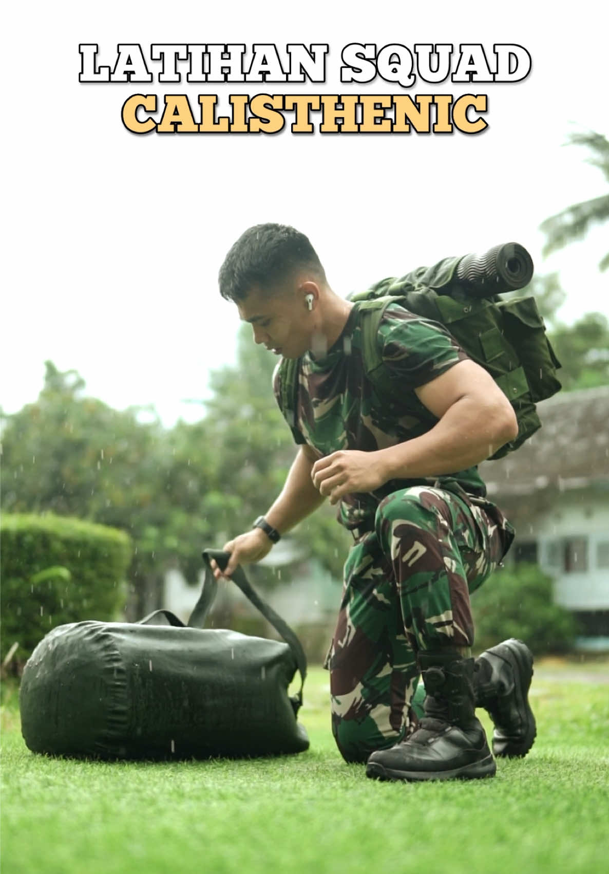 Beberapa gerakan lower body yang bisa dicoba. . . Shoes : @Parabellum Tactical Gear  . #calisthenics #squad #tniad #papktni #akmil
