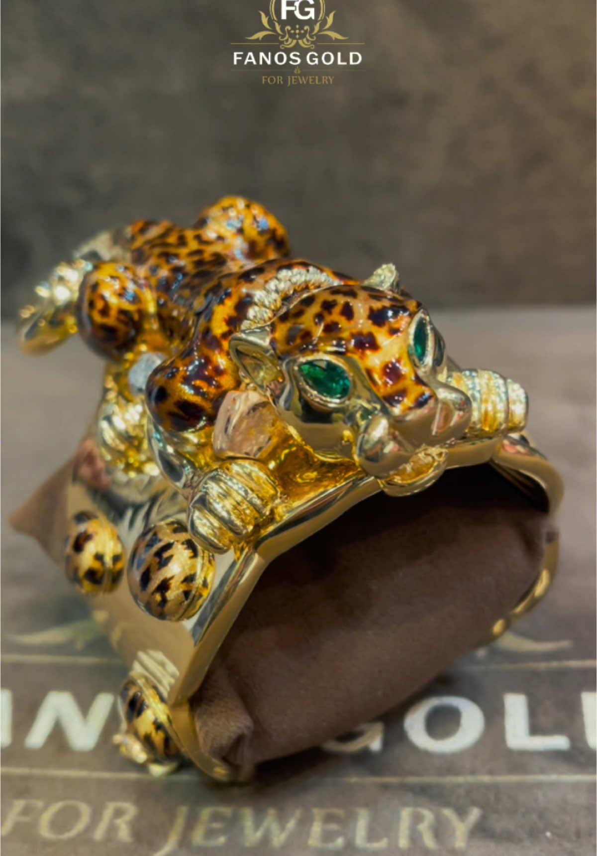 حصرياً اكبر نمر دهب في مصر 🐅 🇪🇬 متوفر الأن في مجوهرات فانوس فقط 🔥 ‎‏‎‏‎‏‎ للأستفسار : علي رسائل الصفحة📥 او الأتصال علي تليفون📞 : 0225314794 ‎‏‎‏ ‎#مجوهرات  #ذهب #دهب #روماني_فانوس #gold #duet  مجوهرات_فانوس#  #ترند #viral  #trend #trending #اكسبلور #explore  #explorepage #fyp #fyppppppppppppppppppppppp #مصر #egypt #رضا_البحراوي #foryourpage #goviral #مشاهير_تيك_توك #دبي #dubai #الامارات #الامارات_العربية_المتحده🇦🇪 #viralvideo #رضاالبحراوي #السعودية #capcut #tiktokindia #fy #fypシ #fypシ゚viral #LearnOnTikTok #فاشون #دهب_ايطالي #عبايات_فخمة #عبايات_شتوية #عبايات_سعودية #عبايات_خليجية #makeup #حريمي #microblading 