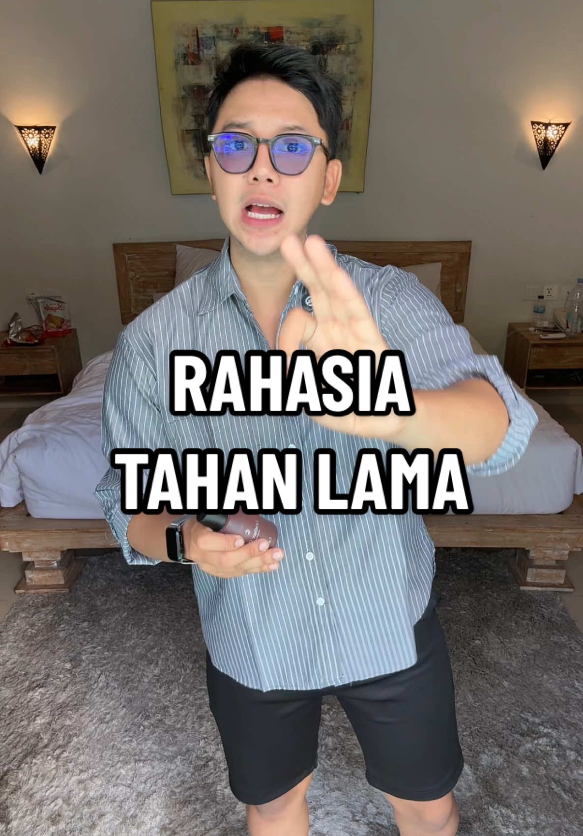 Ternyata harumnya nya tahan lama #perfume #perfumetiktok #parfum #parfumtiktok 