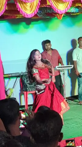আয়না আয় একটু কাছে🥵#🥵🤙🏻🔥 @TikTok Bangladesh #আগুন🔥🔥#foryou #🤙🏻🔥 #viral 