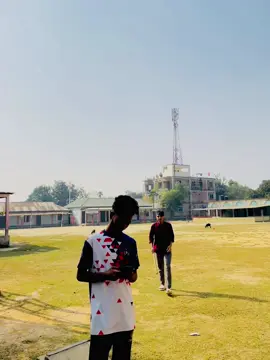 বন্ধু যখন  ইংলিশ পড়তে পারে না।  লে বন্ধুর অবস্থা @TikTok Bangladesh 