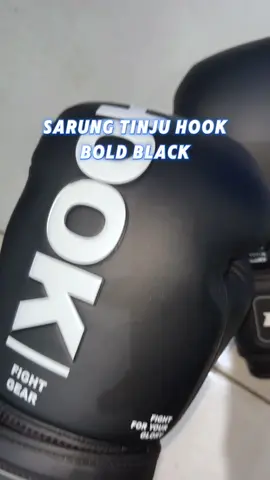 Sarung tinju Hook #boxing #boxing🥊 #boxingtraining #boxingday #boxingtok #muaythai #fyp #viraltiktok #musthaves #musthave #muaythaifighter #muaythaitraining #kickboxing #mma #k1 #viral #viralvideo #foryou 
