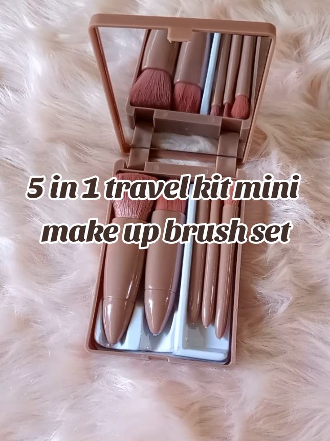 5 in 1 make up brush set 🌼🤎✨ . . . . . . . . . . #makeupbrush #beauty #makeup #travelkit #fyp #foryou #fypシ゚ #trending #viral 