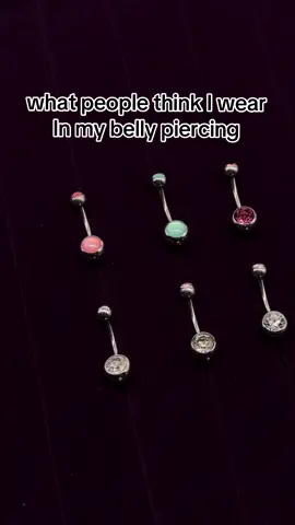 Whats your favourite style of belly bar?👽 #bodyjewelry 