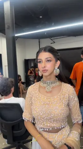 #trending #tiktok #punjabi #makeuptutorial #jordansandhu #mirrors 