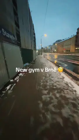 Gym čislo 1milion v brně 😂#brno #gymbrno #winningfitness #posilka #brnocity #GymTok  #CapCut 
