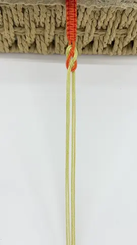 #fyp #foryoupage❤️❤️ #DIY #tutorial #bracelet #christmas 