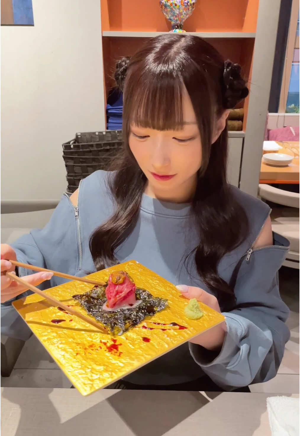 もぐもぐななせ🤤