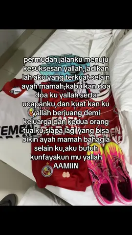 Bismilahhh yallah🤲🏼#fypp#sepakbola#katakata#anakbola#masukberanda#katakatastorywa_#bismillahfyp#timnasindonesia#xyzbca#foryoupage#4u#pelitfyp#justkidding 