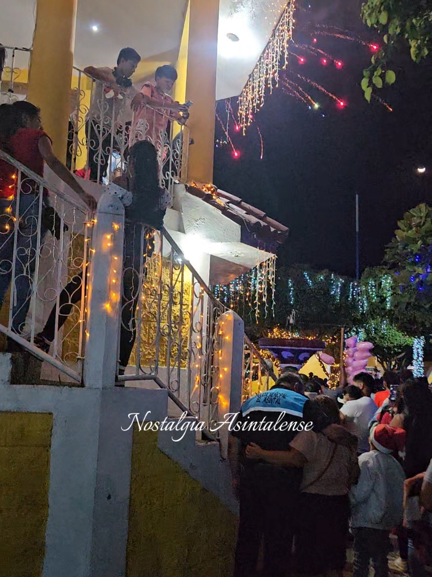 Llegó la temporada navideña a El Asintal ☃️🎅