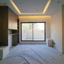 باب سحاب للشرفة  8 3#المنيوم #كيرتنول #شركة_مصنع_المنيوم #المنيوم_زجاج #دريشة_المنيوم #واجهات_خارجية #دريشه