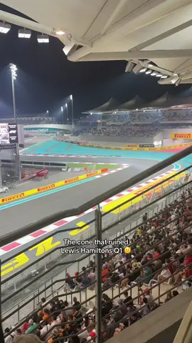 That cone. #lewishamilton_44 #mercedesamgf1 #abudhabigp 