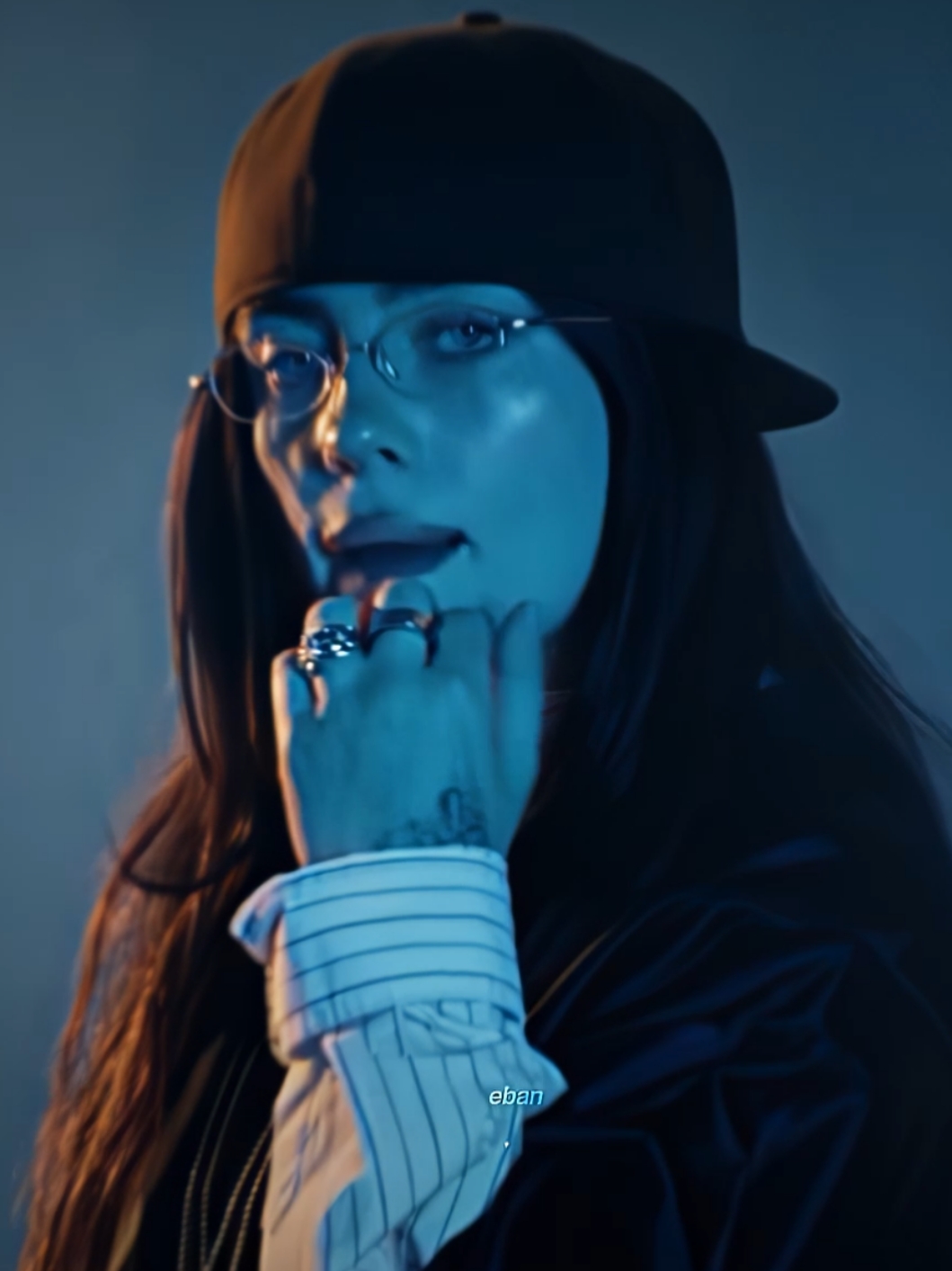 I love this trend sm // srry for the quality 😩 || #BILLIEEILISH #fyp #billieeilishedits #parati #billieeilishedit #foryou #viral #applemusic #apple #artistoftheyear 