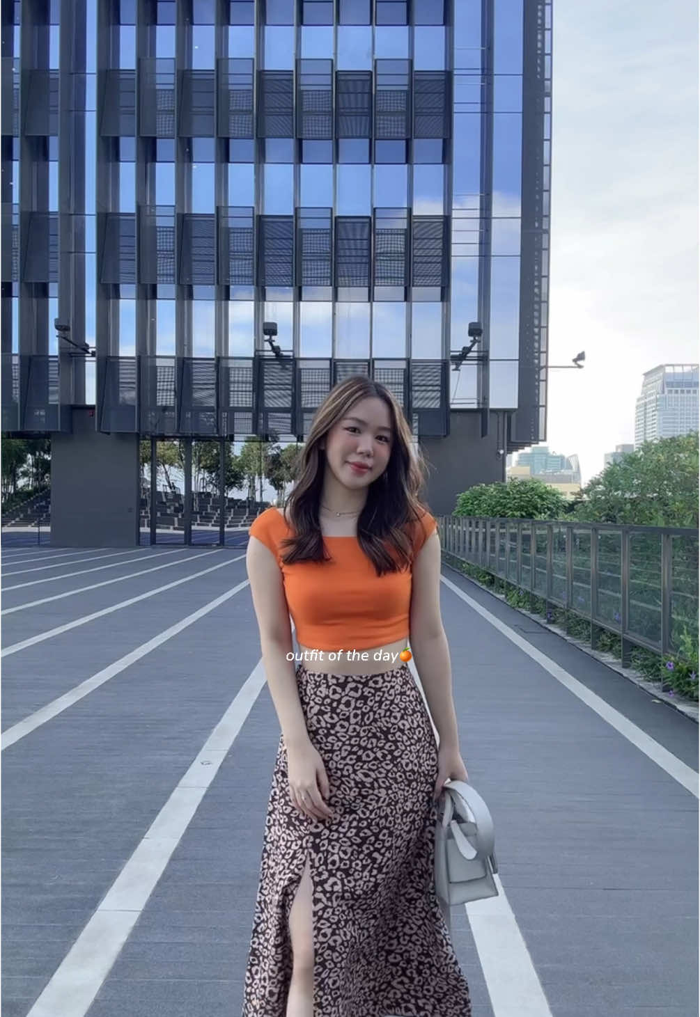 orange🍊 #fyp #OOTD #outfit #outfitideas #orangeoutfit #tiktoklooks #TikTokFashion #คลาสแฟชั่น 
