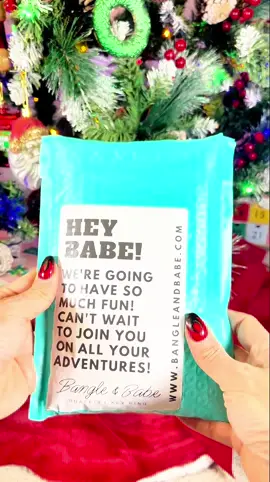 Let the Fun Begin! Pick your favorite design and get started with our Wavy Bracelet Key Ring or Twisted Bangle Bracelet Phone Tether – the perfect blend of style and function! #StyleAndFunction #WavyBracelet #TwistedBangle #KeyRingAccessories #PhoneTether #EverydayEssentials #TrendyAndPractical #AccessoryGoals #FunctionalFashion #StayOrganized #socialcat #gift #ChicAndConvenient @Bangle & Babe 