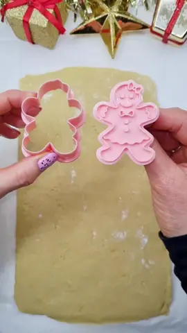 I love the Christmas Cookie Cutters!🍪🎄🎅 These cookie/biscuit cutters are so cute and so easy to use! And they would make a perfect Christmas Homemade Gift 🎁  #cookiecutter  #christmascookies  #holidays #christmasgift 